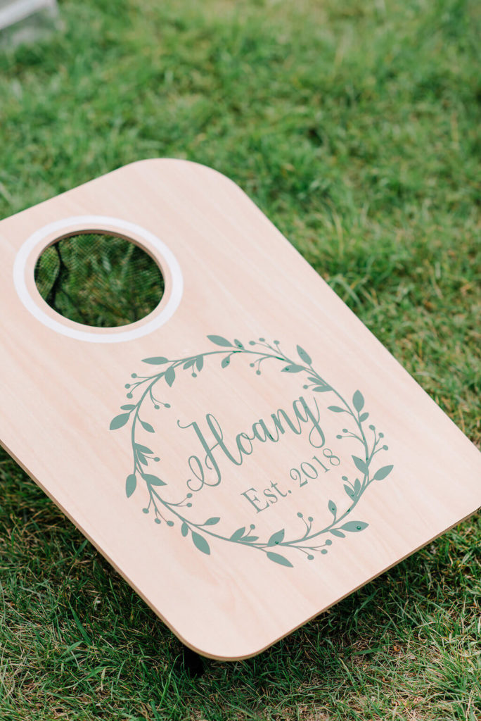 wedding lawn games at this relaxed farm wedding. https://www.thegathered.ca